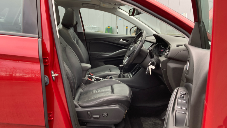 Vauxhall Grandland X 1.2 Turbo Elite Nav 5dr Petrol Hatchback